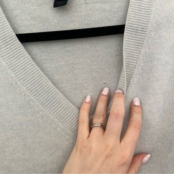 J. Crew 100% Italian Cashmere Pale Seafoam V-Neck Sweater - Picture 2 of 6